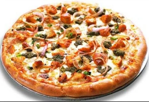 Manchurian Veggie / Paneer Pizza
