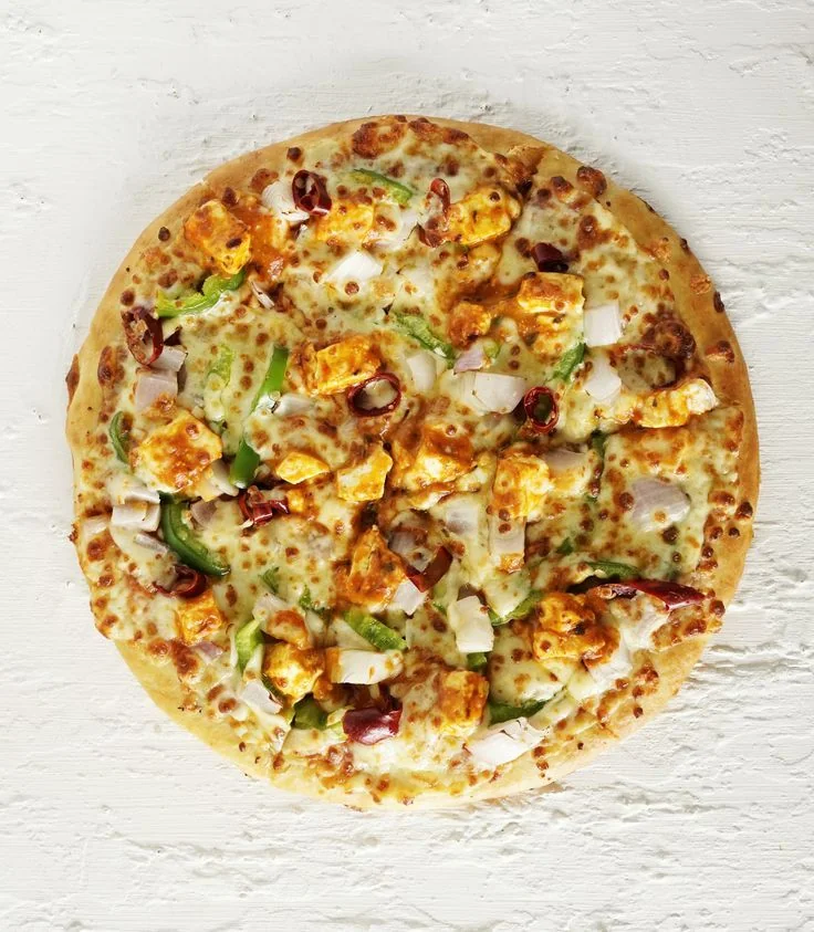 Tandoori Veggie / Paneer Pizza